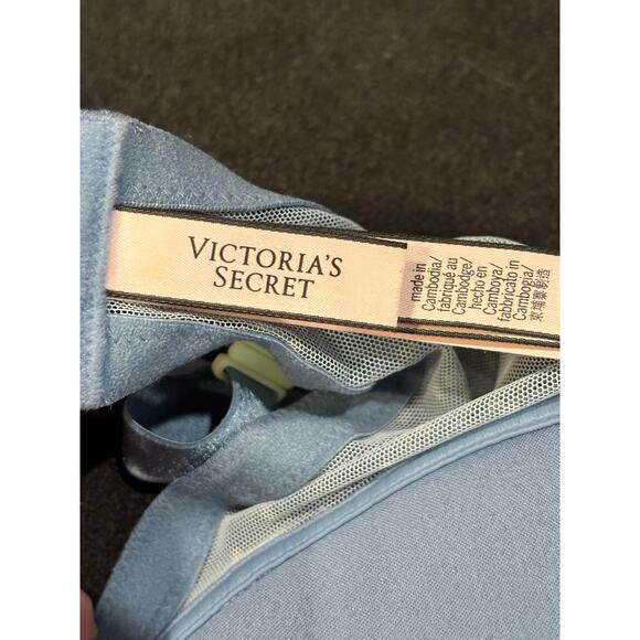 Victoria’s Secret 38DDD padded, wireless blue lace bra - Picture 4 of 6